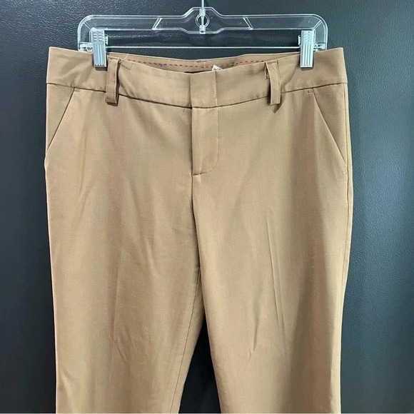 Alice + Olivia Low Rise Straight Leg Trouser in Tan Size 8 - Picture 2 of 11